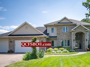 3470 Big Sky Dr, Muscatine, IA 52761