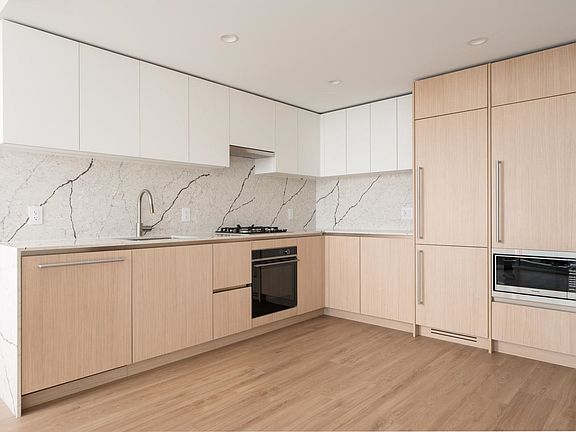 3rd image of 2135 Springer Ave #2607