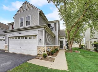 1426 White Pine Ln, Bolingbrook, IL 60490