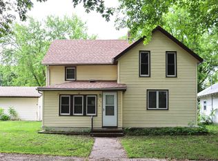 117 4th St E, Jasper, MN 56144