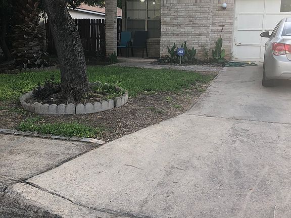 3rd image of 10151 Galesburg
