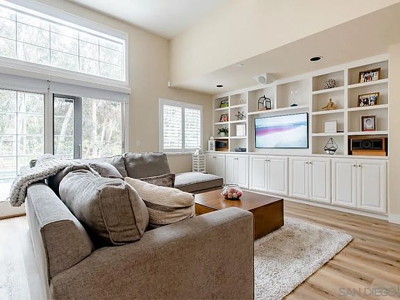 5th image of 10665 Canyon Lake Dr