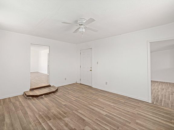 5th image of 26118 E Avenue U8