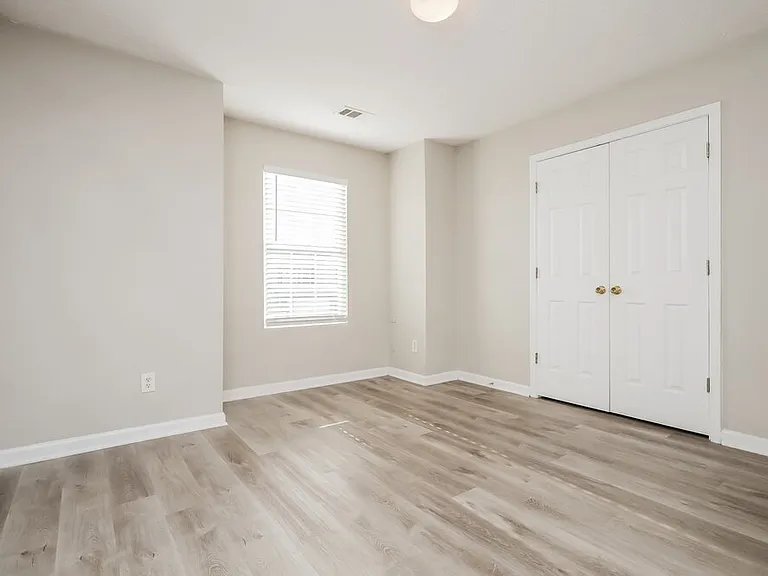 6050 Flagstaf Walk — Photo 14