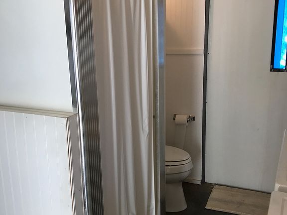 4th image of 9001 E Eleanor Ave
