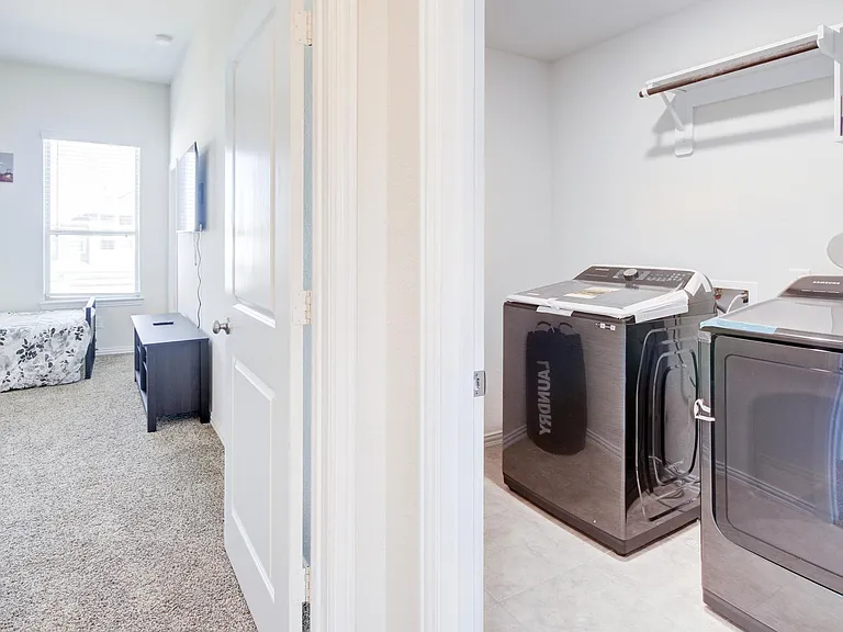 1646 Ryon Falls Dr — Photo 40