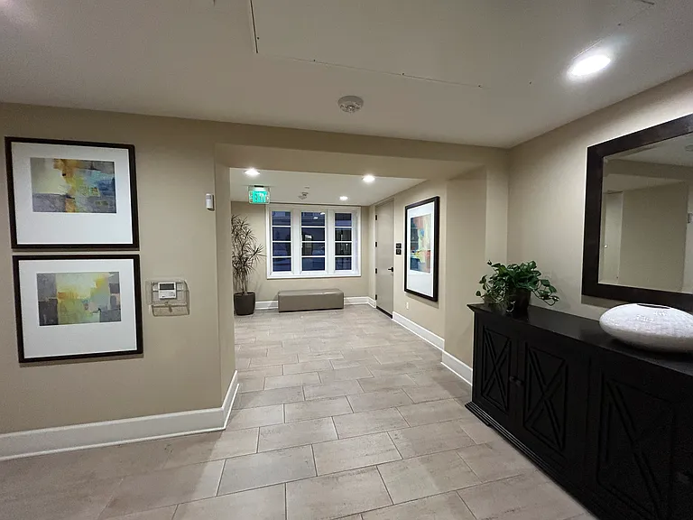23500 Park Sorrento #C33 — Photo 35