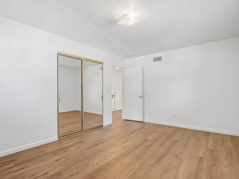 29311 S Lakeshore Dr — Photo 32