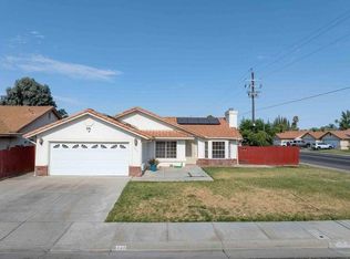 147 N Santa Clara Ct, Los Banos, CA
