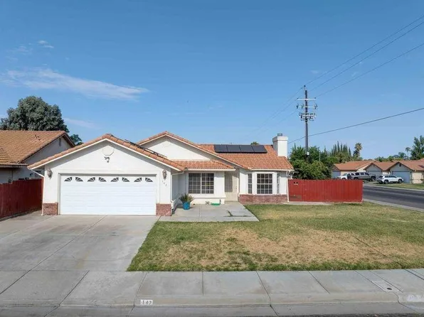 147 N Santa Clara Ct, Los Banos, CA 93635