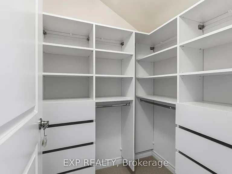 289 Raymond Rd — Photo 40