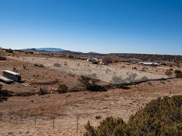 19 Calle De Carlotta, Santa Fe, NM 87507