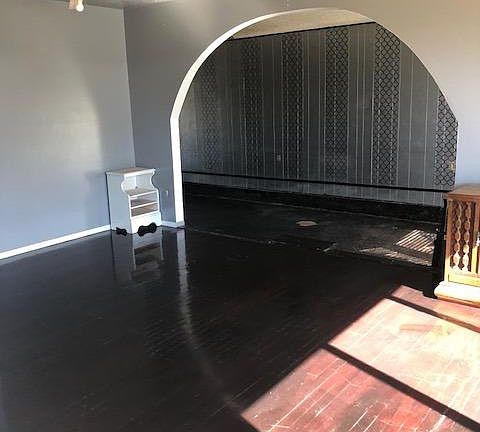 2nd image of 5808 Avenue G