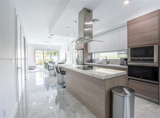 3461 SW 25th St #B, Miami, FL 33133