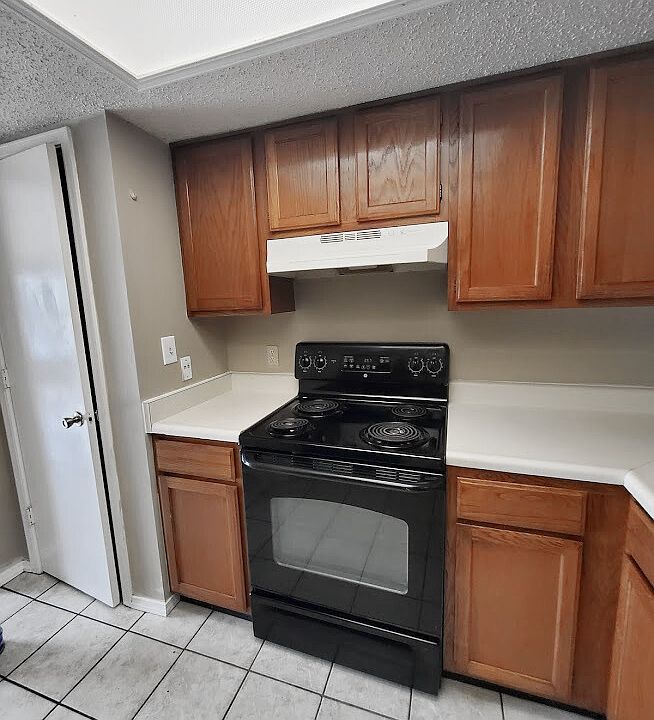 Photo from similar unit