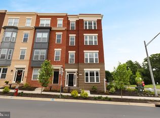 1987 Roland Clarke Pl, Reston, VA 20191