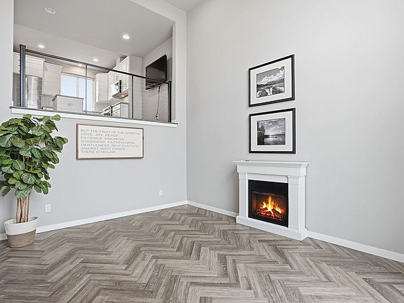 4th image of 471 N Cochran Pl