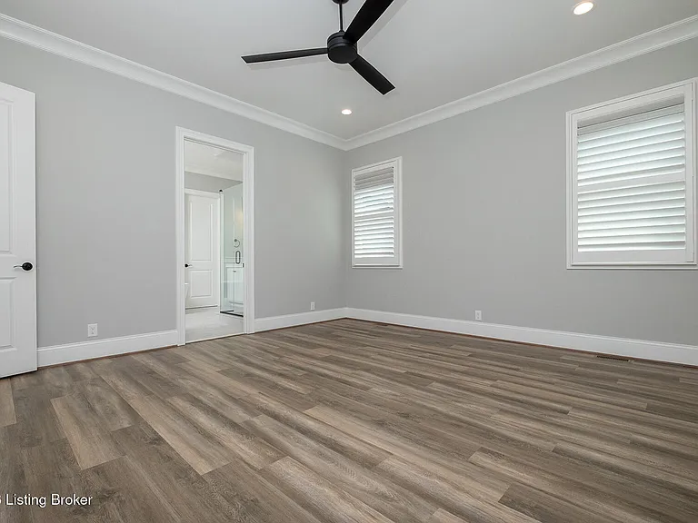 6024 Passionflower Dr — Photo 32