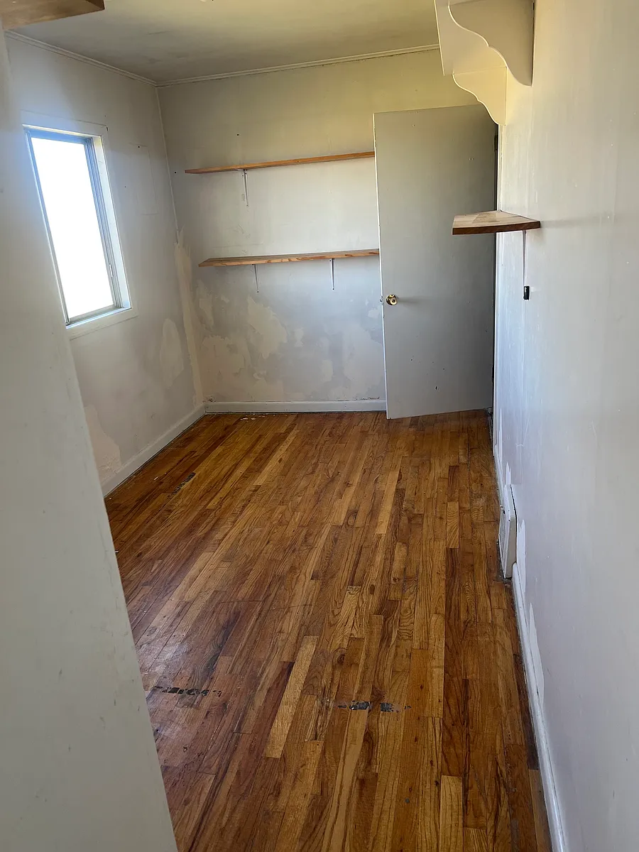 Building Photo - 3300 E 735 N