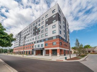 1 Wellington St #517, Brantford, ON N3T 2L3