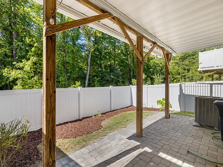 4901 Forest Pines Dr — Photo 39