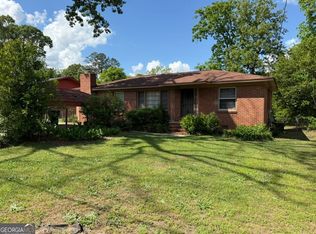 126 Lincoln St, Warner Robins, GA