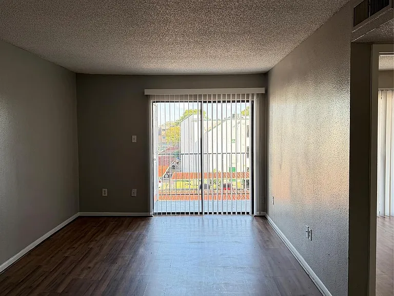 2816 S Bartell Dr #37 — Photo 3