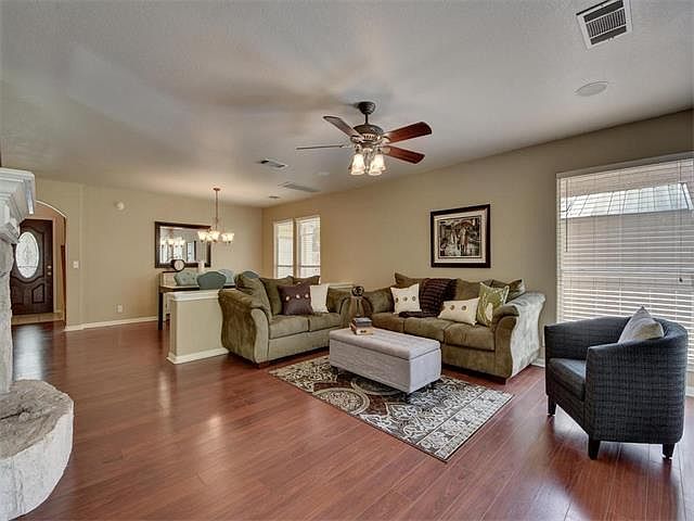1st image of 448 Bradfield Dr