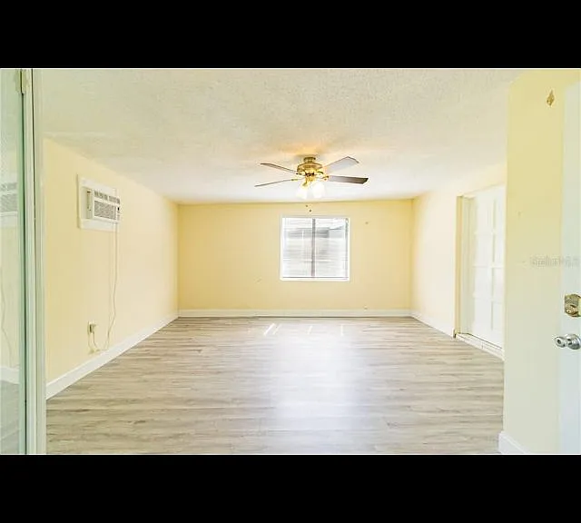 1357 Gelwood Ave #A — Photo 3