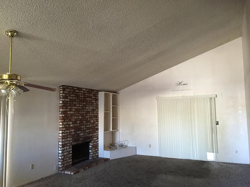Living room with fire place