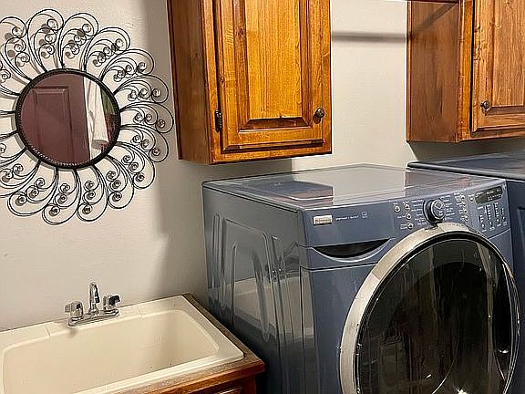 Laundry/Mud Room