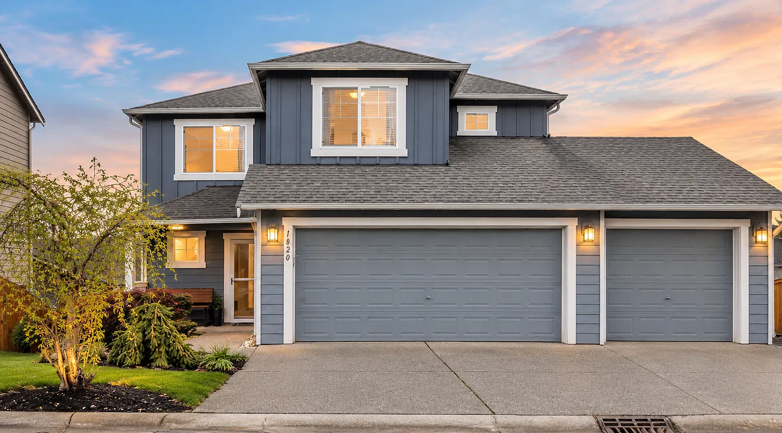 3 bed, 2.5 bath, 1909 sqft, $3,300 — Photo 1