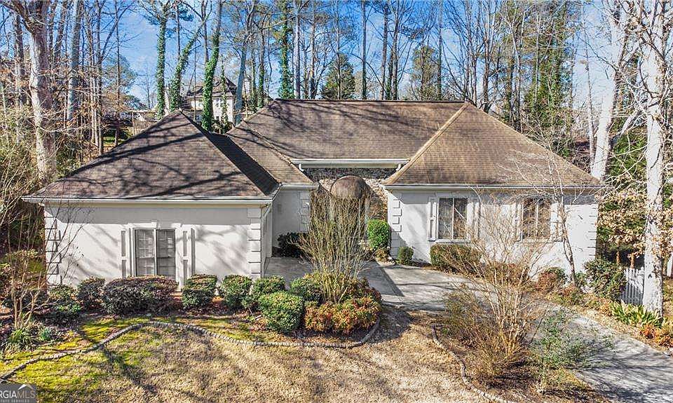 1st image of 2407 Caylor Hill Pointe NW