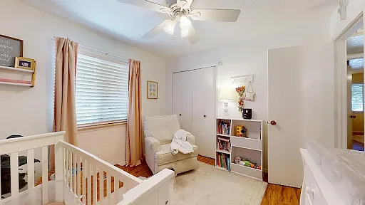 Bedroom 4 with furnishings (from previous listing)
