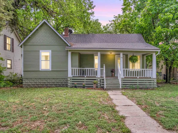 119 E 14th St, Newton, KS 67114