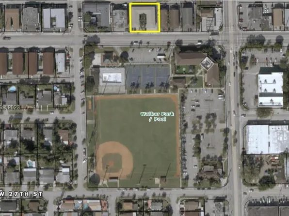 855 W 29th St APT 16, Hialeah, FL 33012