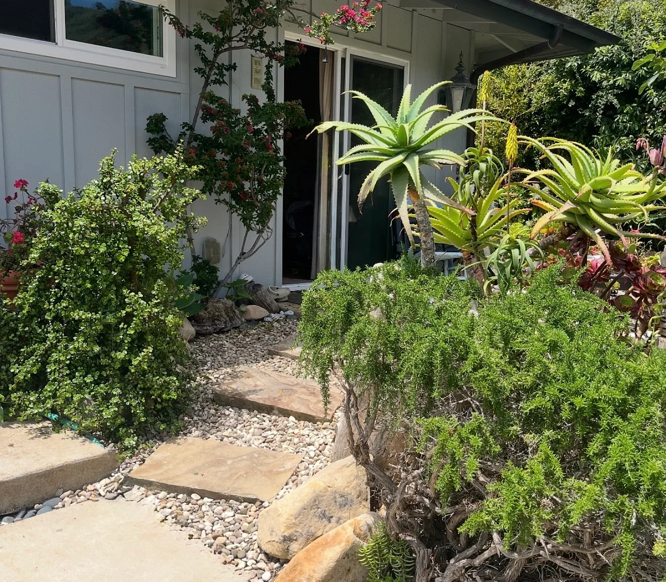 1 bed, $2,200 — Photo 2