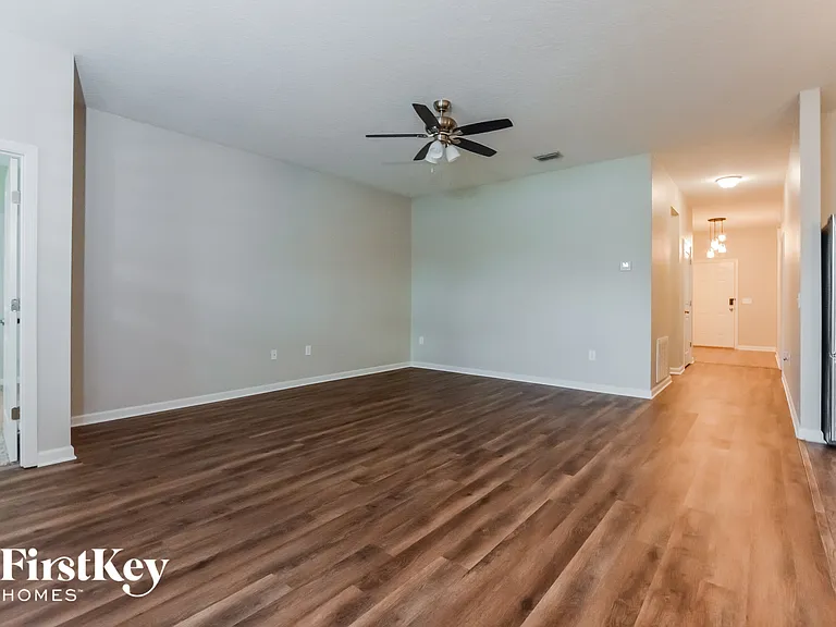 876 Orchid Grove Blvd — Photo 2