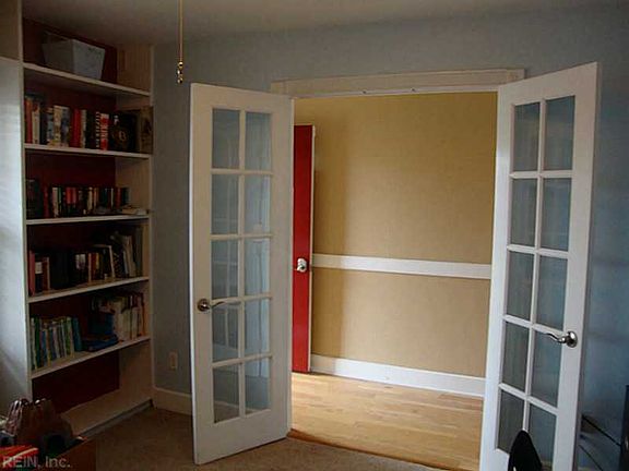 3rd image of 1816 Citadel Ct