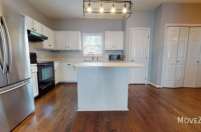 2325 K Wesley Way — Photo 10