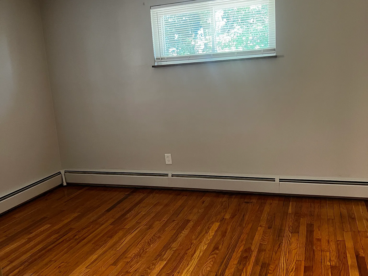 1 bed, 575 sqft, $900 — Photo 4