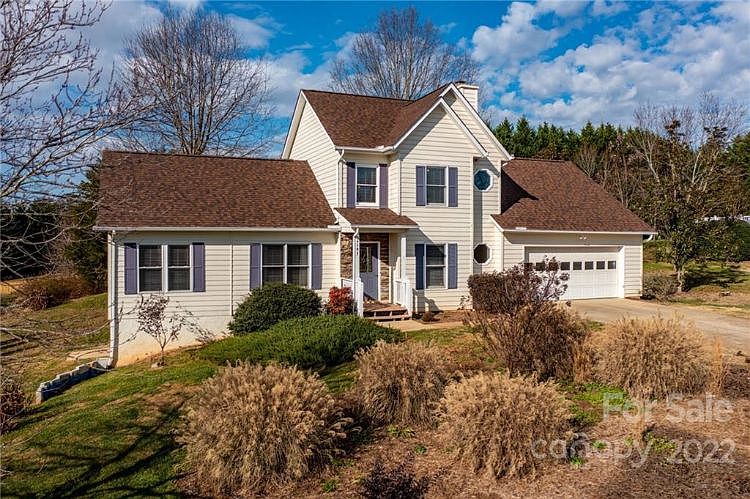 1st image of 1193 Wisteria Dr