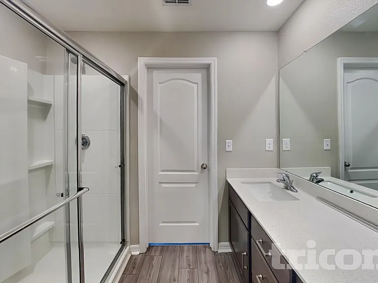 2 Riverina Dr — Photo 7