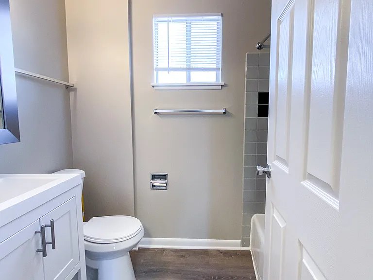 1101 Catalpa Cir — Photo 18