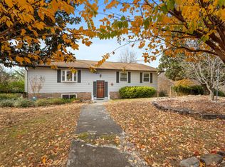 17 Clay Ct, Ringgold, GA 30736