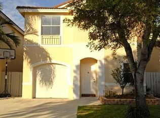 3880 Fern Forest Rd, Cooper City, FL 33026