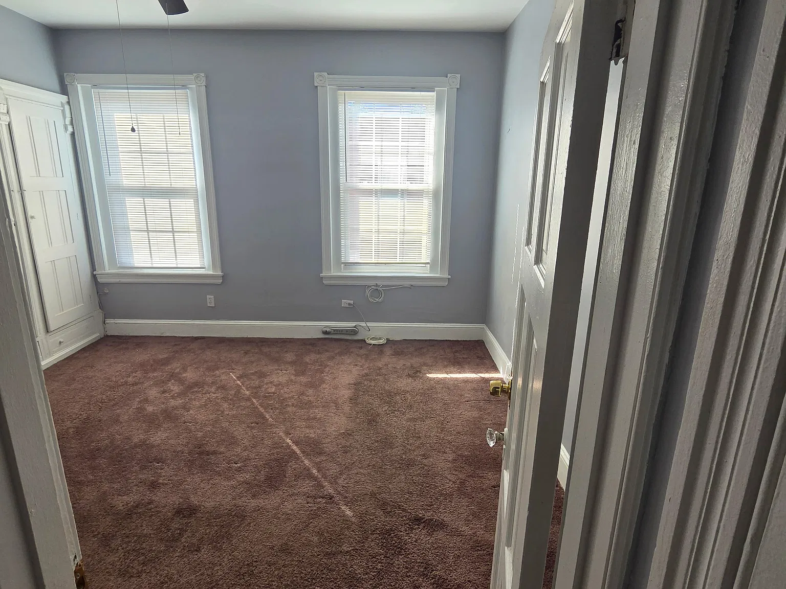 3 bed, 990 sqft, $1,595 — Photo 4