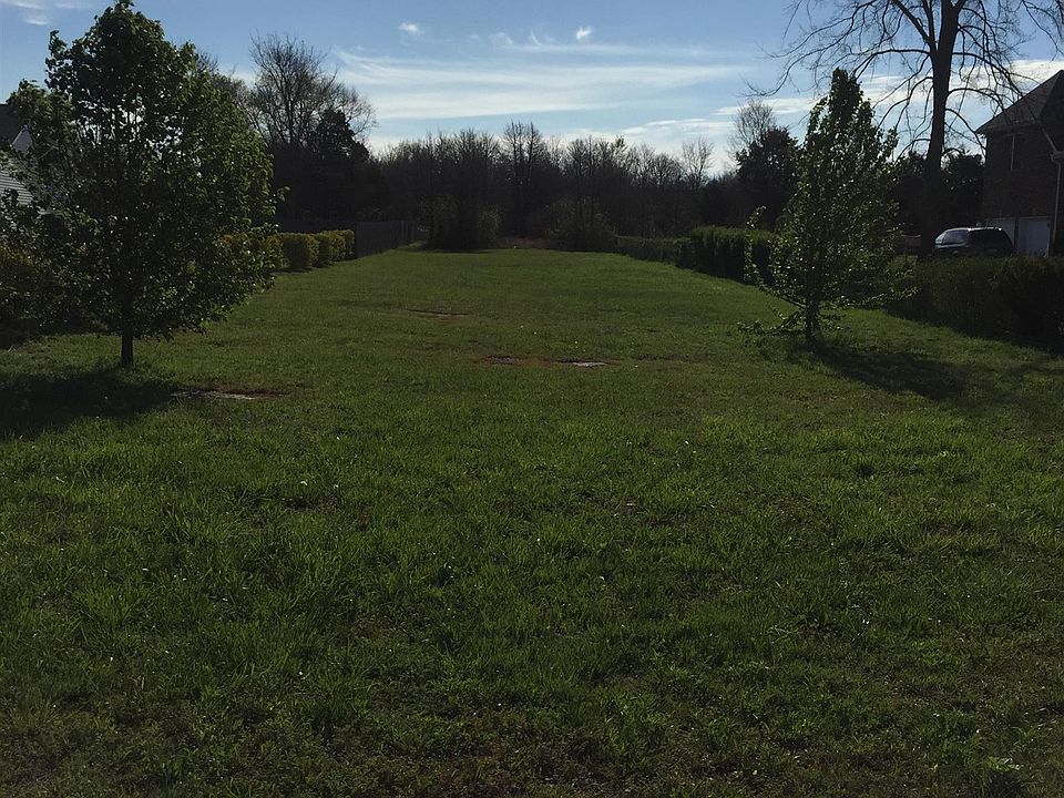 2nd image of 33 Baldy Ford Rd #33