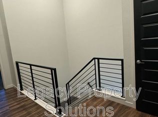 202 E Greenfield Ln UNIT D-304, Bismarck, ND 58503