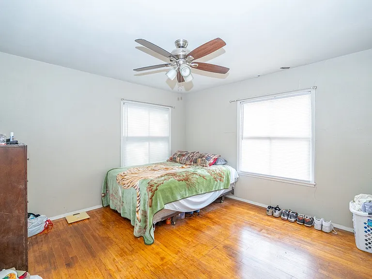311 Blakeley Dr — Photo 8